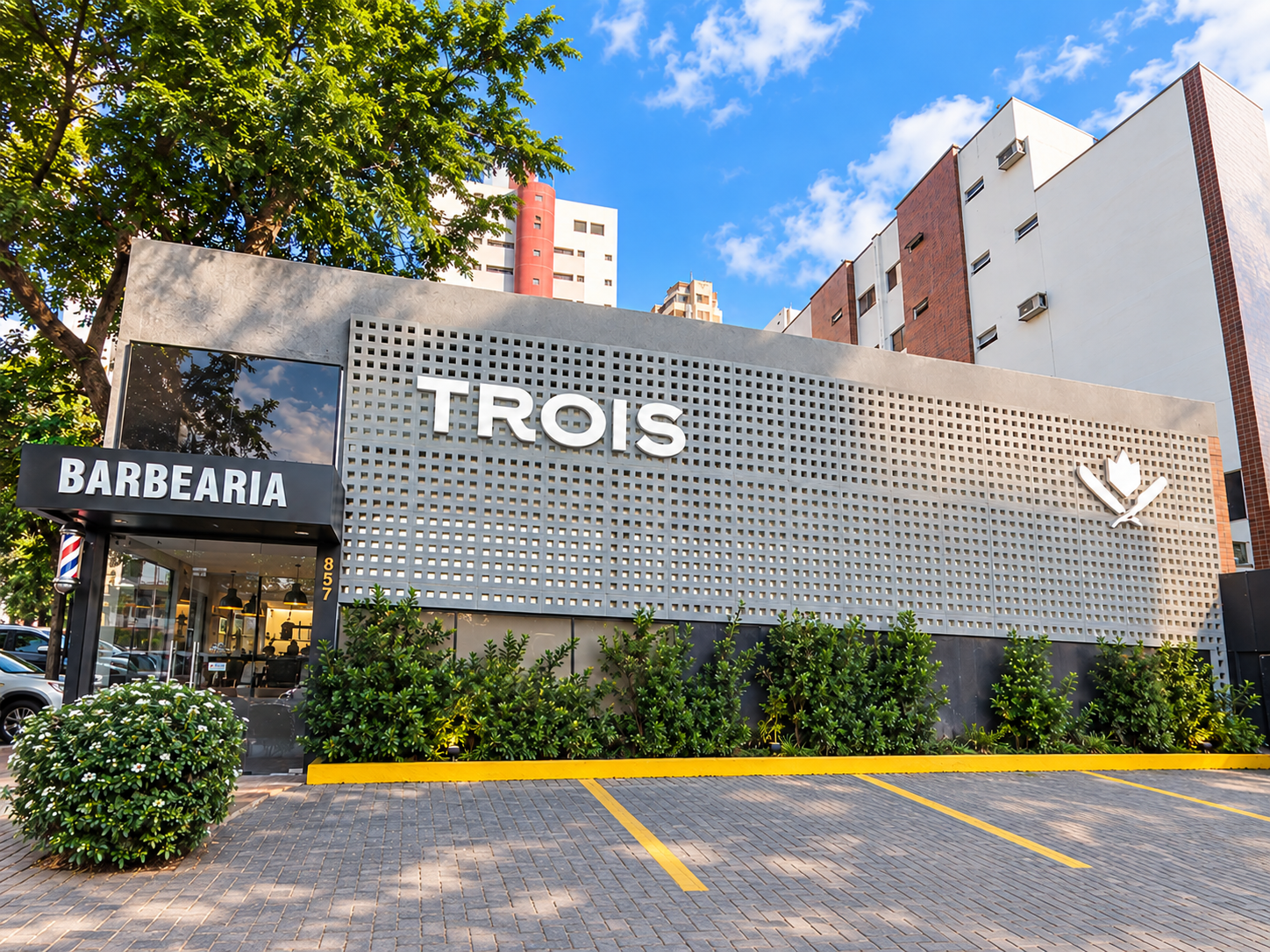 Fachada da unidade TROIS Conselheiro